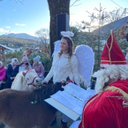 Adventzauber in Schiefling am Wörthersee Weihnachtsmarkt Nikolo